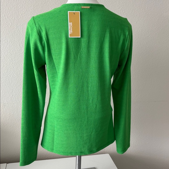 Michael Kors Green Top with Gold Accent - Picture 8 of 9